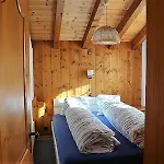 Haus-aristella Hébergement de vacances *