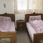 Haus-aristella Hébergement de vacances